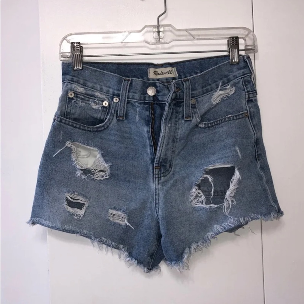Madewell Highwaisted Lightwash Denim Ripped Shorts